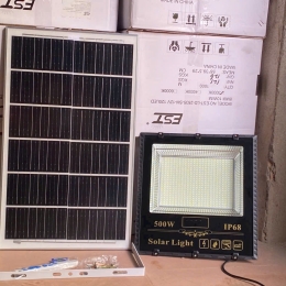 den-pha-nang-luong-mat-troi-500w